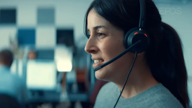 Pentingnya Penggunaan Headset Call Center